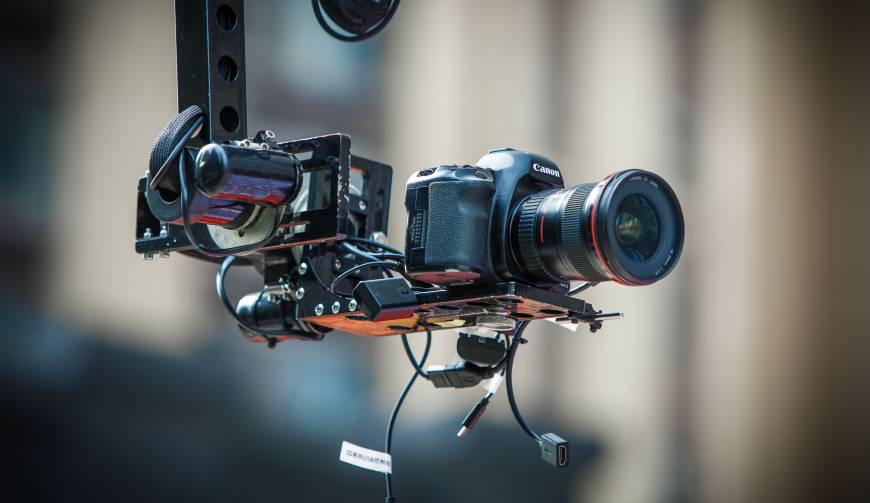 科技赋能生活：冠县产品视频拍摄开启智能新时代